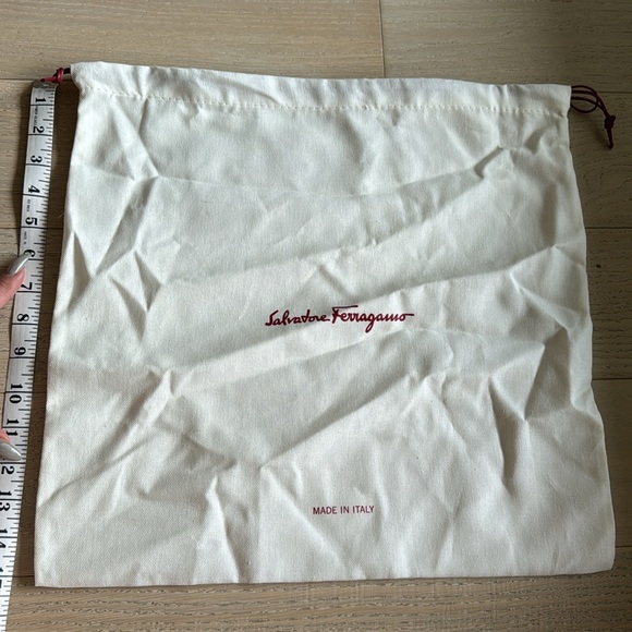 Ferreagamo dust bag - Picture 2 of 3